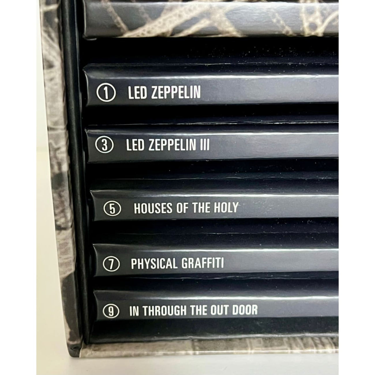 musicgoldmine.com - Led Zeppelin The Complete Studio Recordings