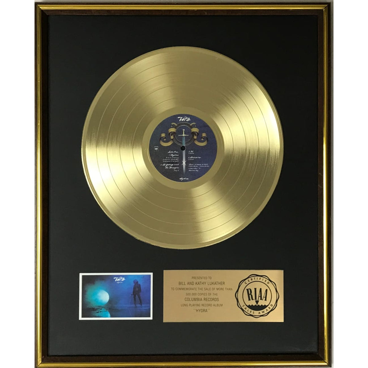 toto-hydra-riaa-gold-lp-award-