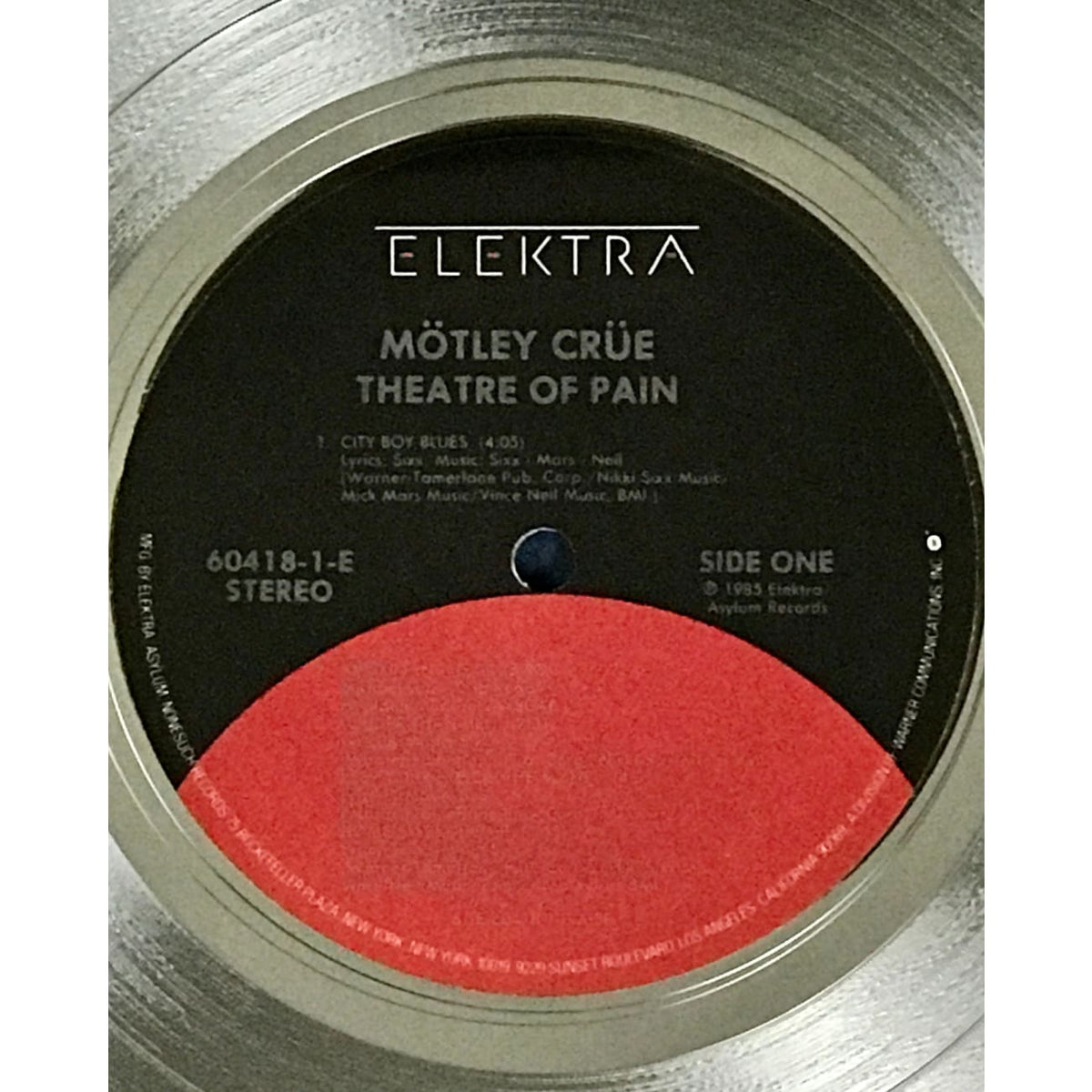 Motley Crue - Continental Entertainment