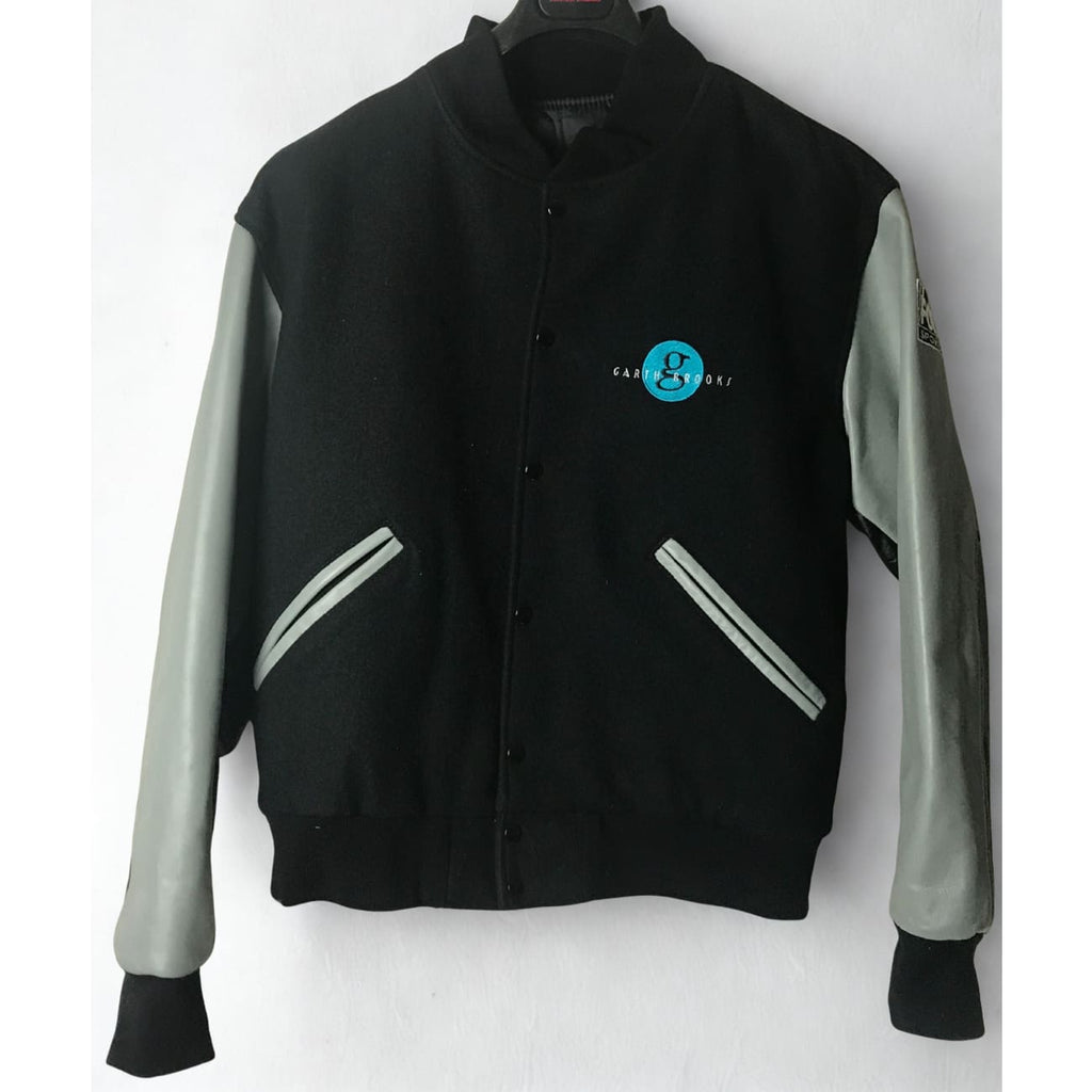 musicgoldmine.com - Garth Brooks 1990s Fox NFL Sunday Tour Jacket