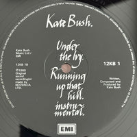 Kate Bush Running Up That Hill 12 vinyl single 12KB1 UK Import 1985 - Media