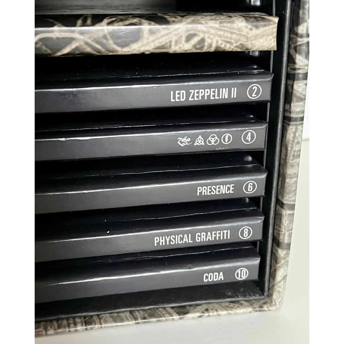 musicgoldmine.com - Led Zeppelin The Complete Studio Recordings