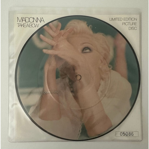 Madonna ’Take A Bow’ UK Import 1994 7’’ Picture Disc 45rpm Lim Ed #5086 W0278P - Media