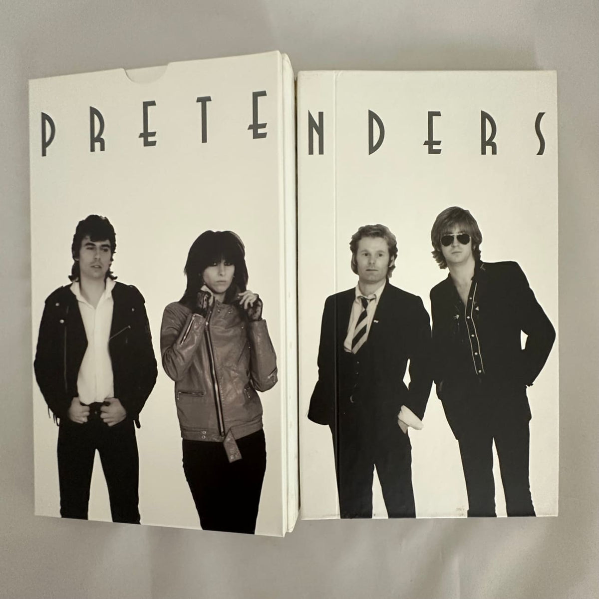 musicgoldmine.com - Pretenders Pirate Radio 1979-2005 4-CD + 1 DVD