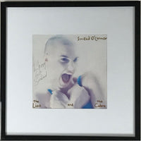 Sinead O’Connor The Lion and The Cobra CD Booklet Signed By O’Connor w/JSA COA - Music Memorabilia