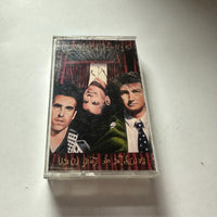 Crowded House Temple of Low Men 1988 VINTAGE CASSETTE TAPE USED