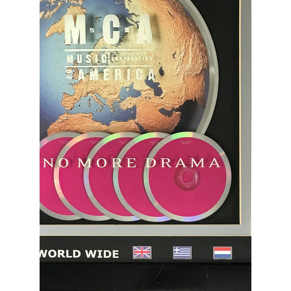 musicgoldmine.com - Mary J Blige No More Drama MCA Label Award 