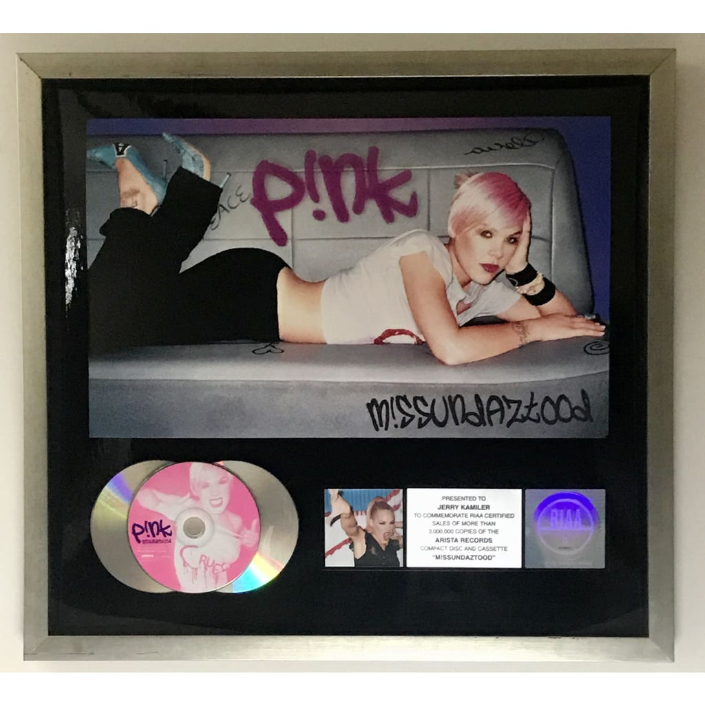 musicgoldmine.com - P!nk M!ssundaztood RIAA 3x Multi-Platinum