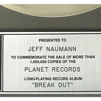 Pointer Sisters Break Out RIAA Platinum LP Award - Record Award